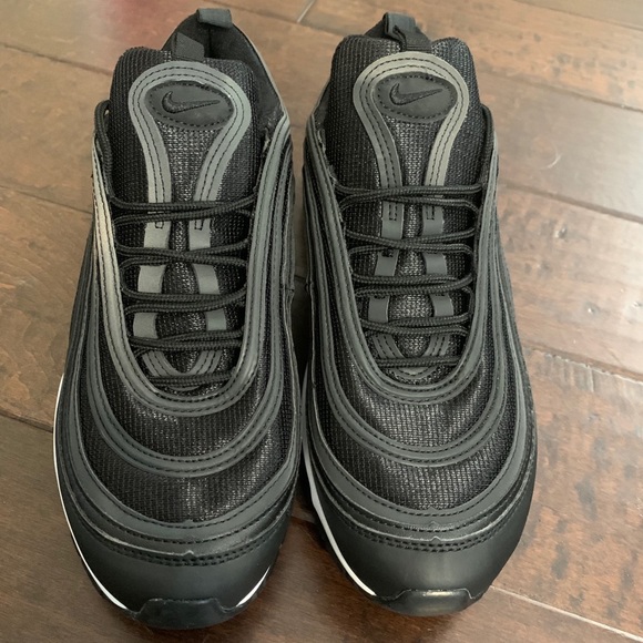 Nike Air Max 97: Women’s 8.5, men’s 7 - Picture 3 of 4